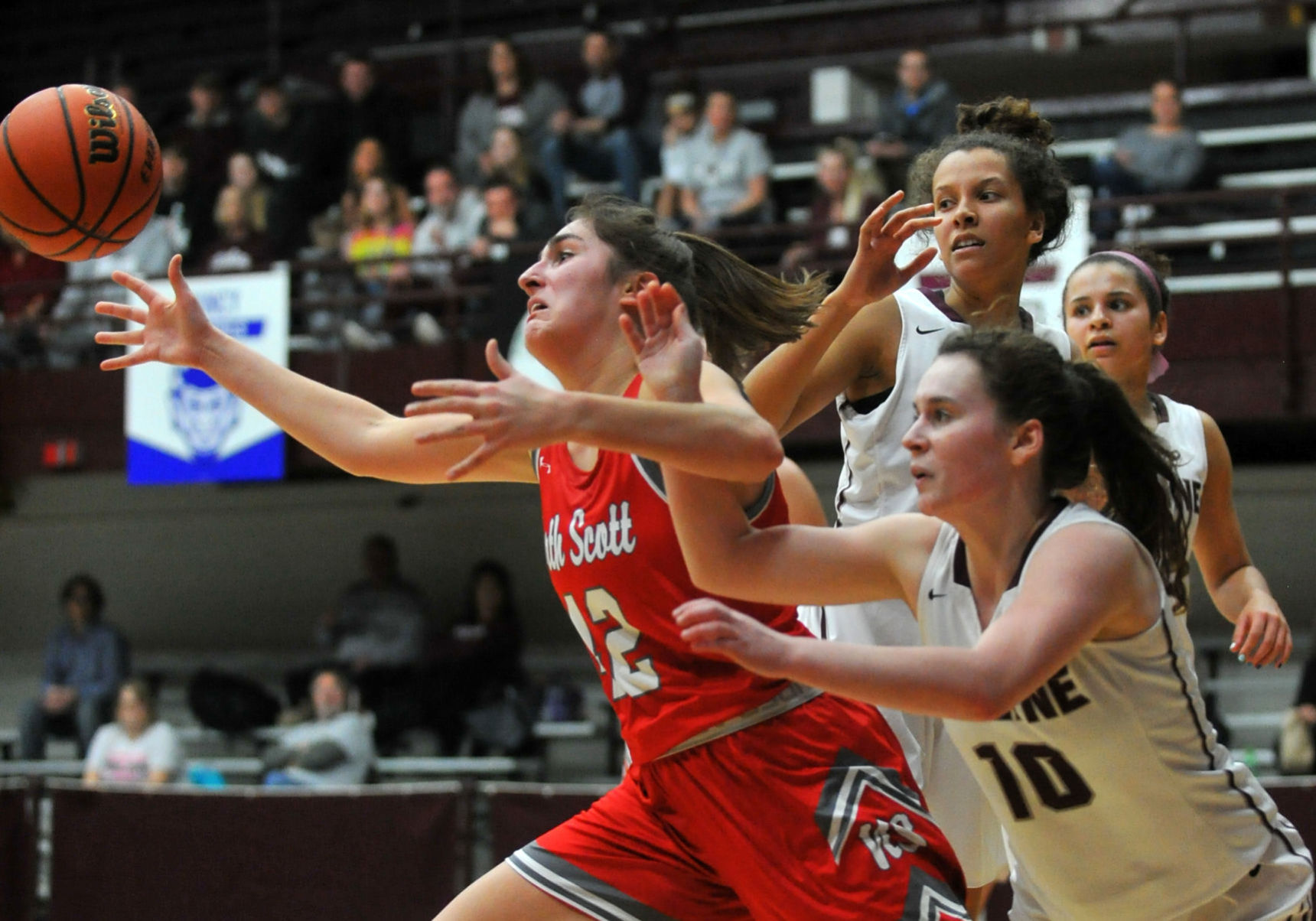 021120-qc-spt-ns-moline gbkb